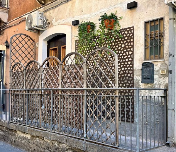 appartamento in affitto a Catania in zona Picanello