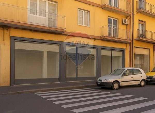 locale commerciale in affitto a Catania
