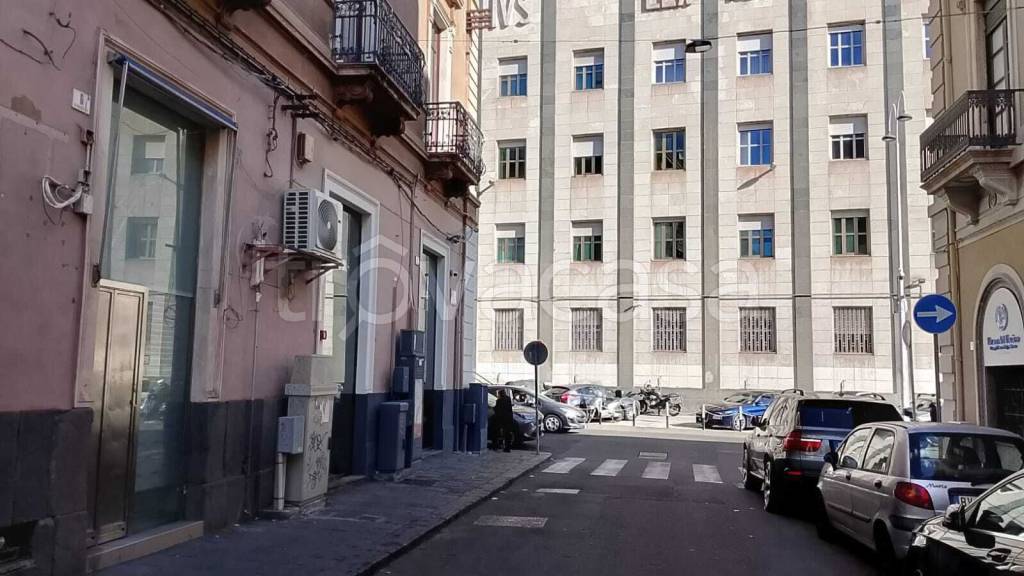 negozio in affitto a Catania