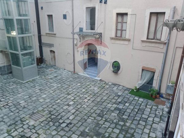 appartamento in affitto a Catania in zona Centro Storico