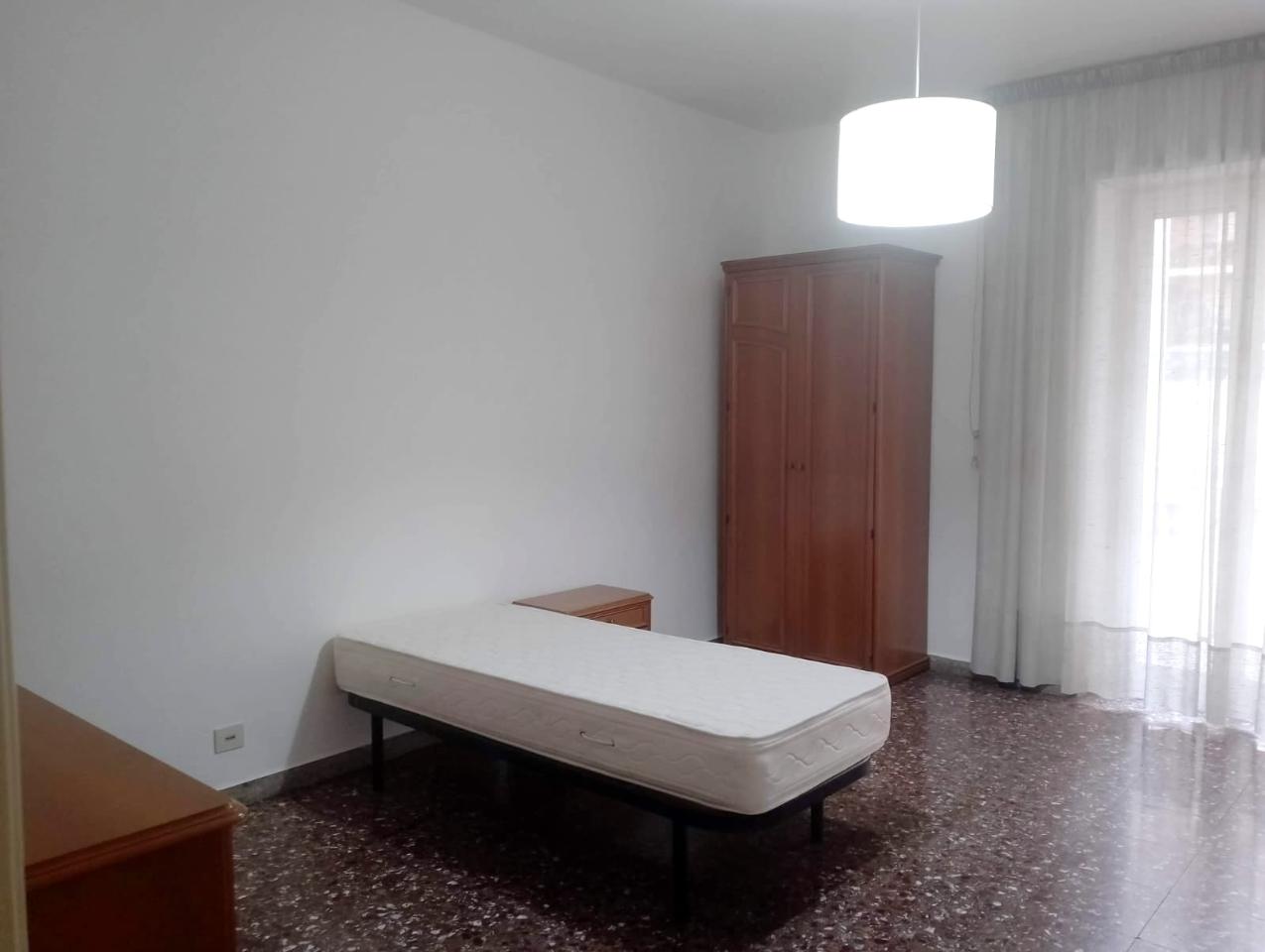 negozio in affitto a Catania