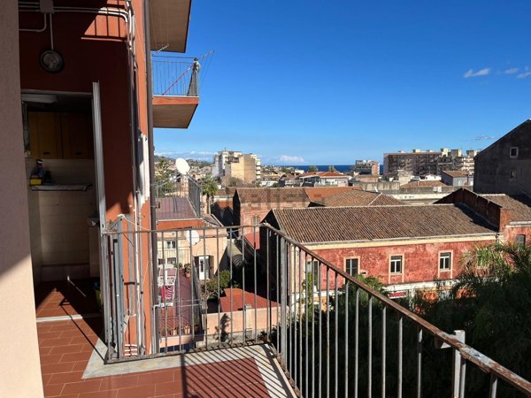 appartamento in affitto a Catania in zona Picanello