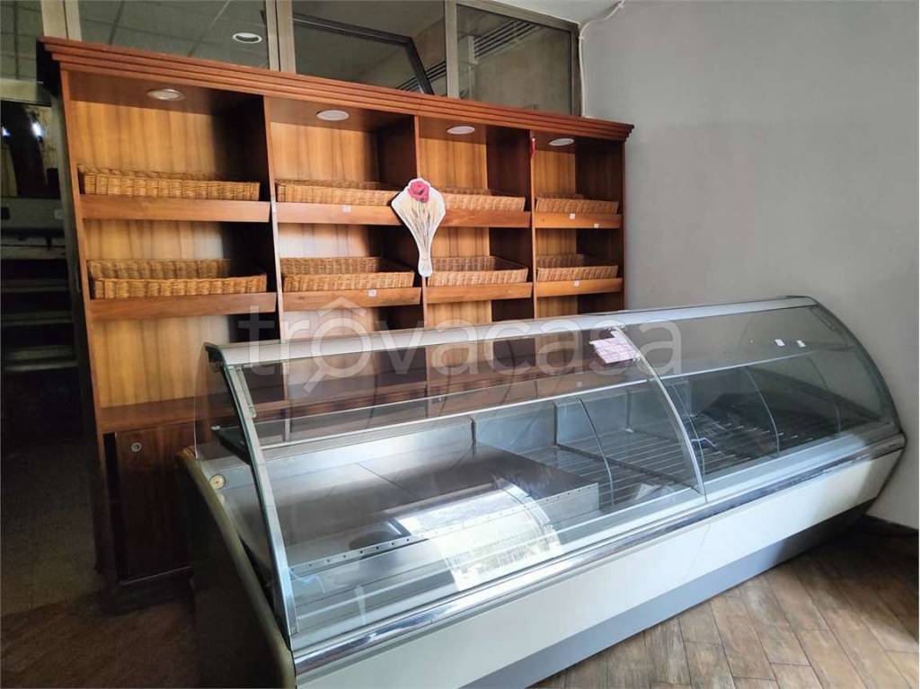 negozio in affitto a Catania in zona San Nullo