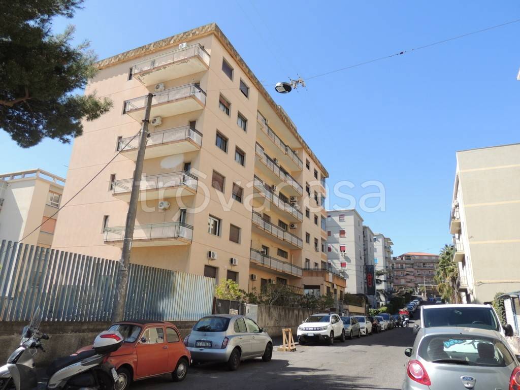 appartamento in affitto a Catania in zona Cibali