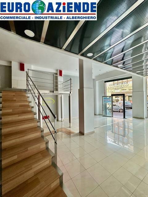 negozio in affitto a Catania in zona Centro Storico