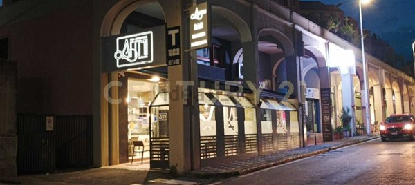 negozio in affitto a Catania