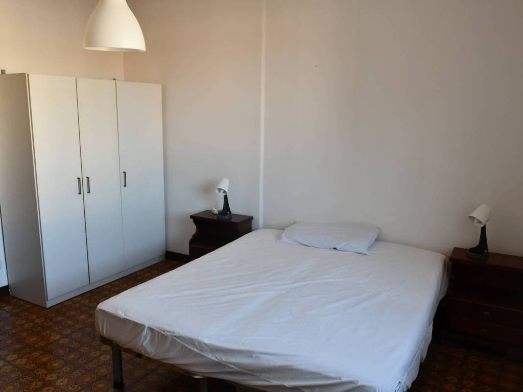 negozio in affitto a Catania