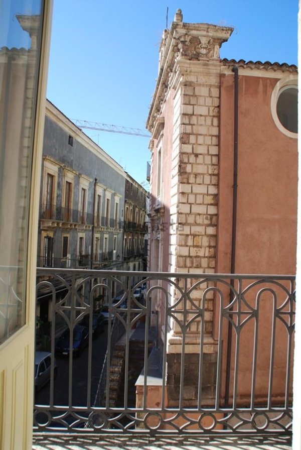 appartamento in affitto a Catania in zona Centro Storico