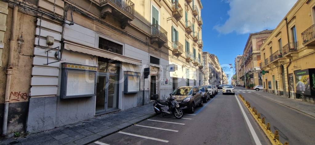 negozio in affitto a Catania in zona Centro Storico