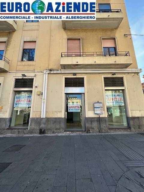 negozio in affitto a Catania