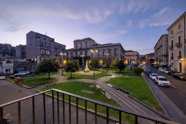 appartamento in affitto a Catania in zona Centro Storico