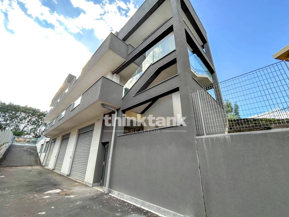 locale commerciale in affitto a Catania in zona Ognina