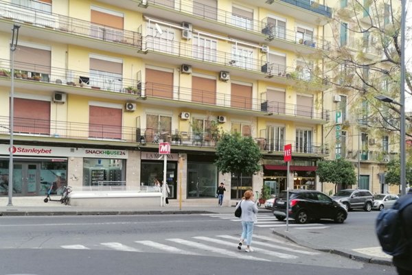 negozio in affitto a Catania