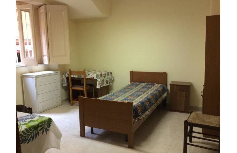 camera singola in affitto a Catania in zona Centro Storico