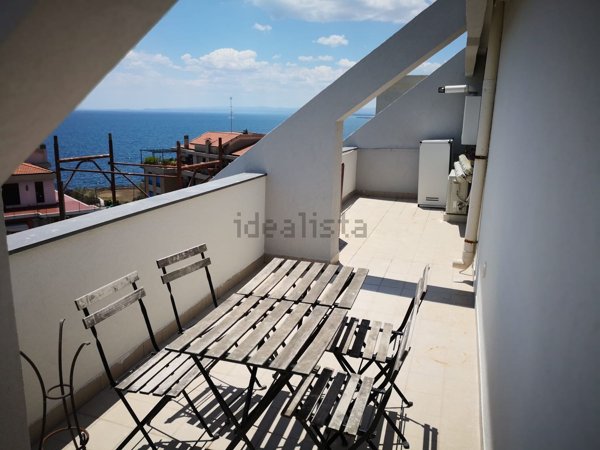 appartamento in affitto a Catania in zona Ognina