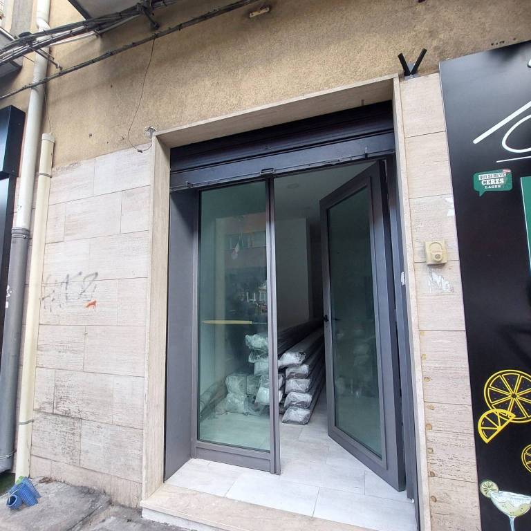negozio in affitto a Catania in zona Cibali