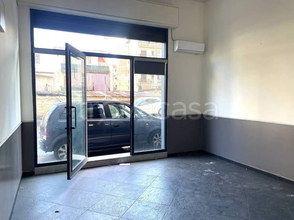 negozio in affitto a Catania in zona Centro Storico