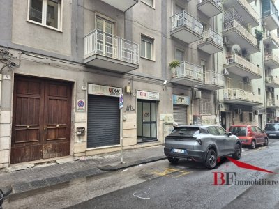 negozio in affitto a Catania in zona Picanello