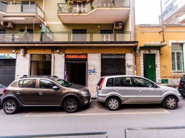 negozio in affitto a Catania