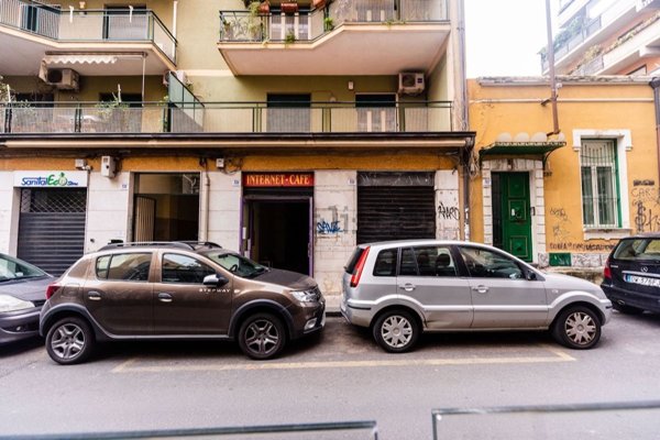 locale commerciale in affitto a Catania