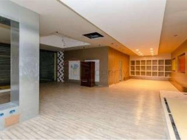 negozio in affitto a Catania in zona Picanello