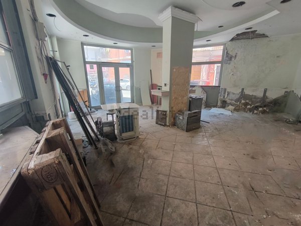 locale commerciale in affitto a Catania