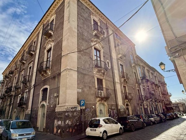 appartamento in affitto a Catania in zona Centro Storico