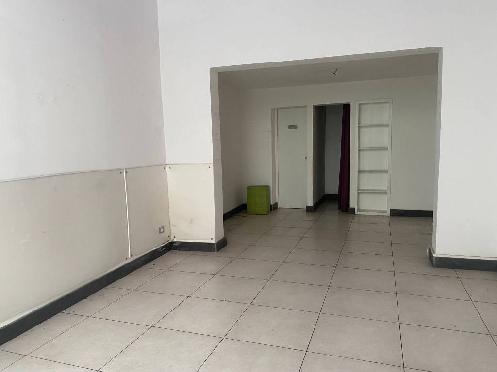 negozio in affitto a Catania in zona Centro Storico