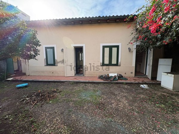 casa indipendente in affitto a Catania in zona Ognina