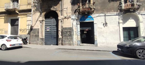 negozio in affitto a Catania in zona Centro Storico