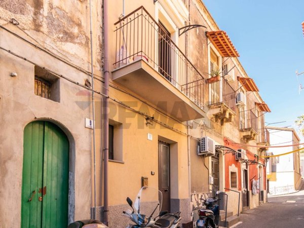 casa indipendente in affitto a Catania in zona Centro Storico