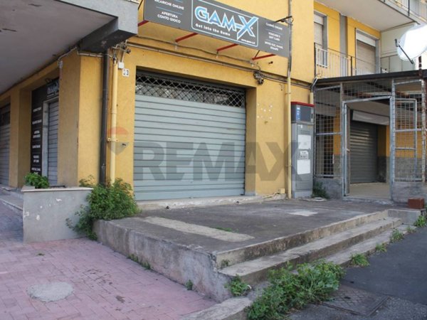 locale commerciale in affitto a Catania
