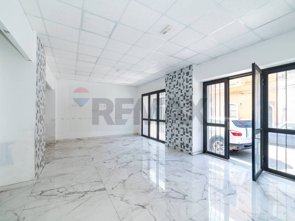 negozio in affitto a Catania in zona Cibali