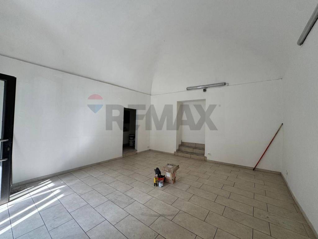 locale commerciale in affitto a Catania