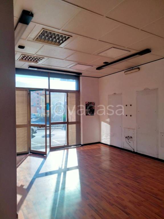 negozio in affitto a Catania in zona Cibali