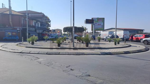 locale commerciale in affitto a Catania