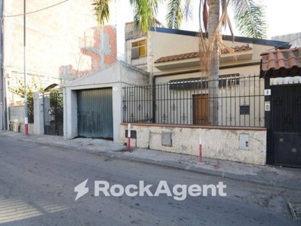 appartamento in affitto a Catania in zona Zona Industriale