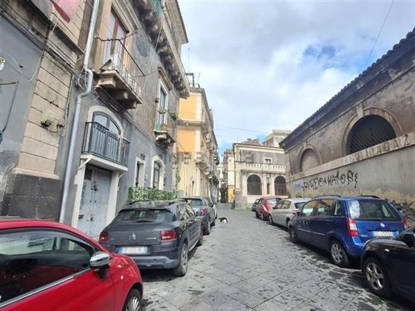 appartamento in affitto a Catania in zona Centro Storico