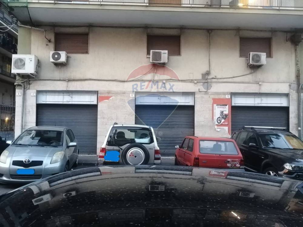 locale commerciale in affitto a Catania
