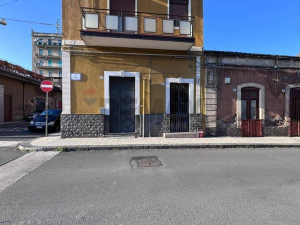 casa semindipendente in affitto a Catania in zona Cibali
