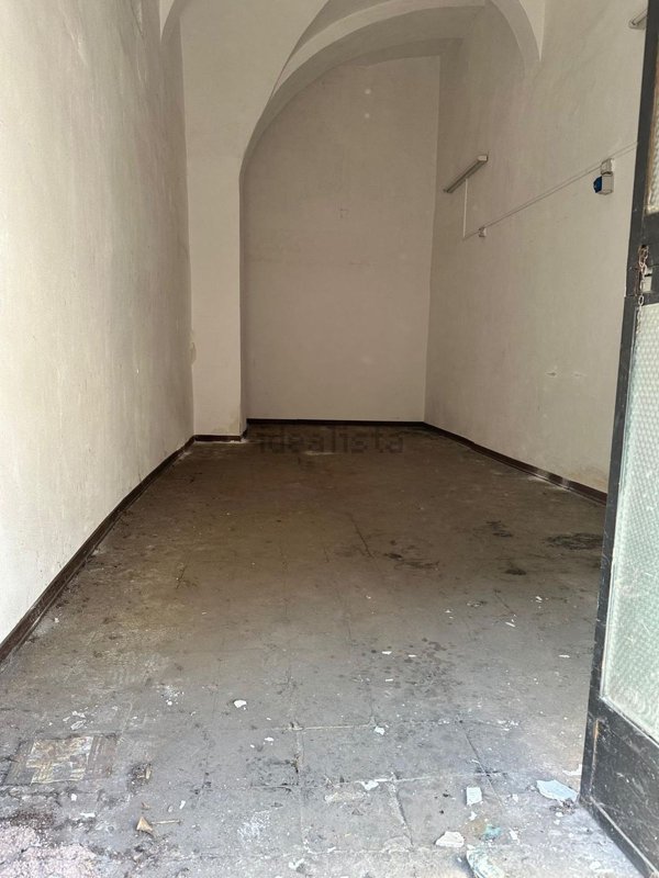 locale commerciale in affitto a Catania in zona Centro Storico