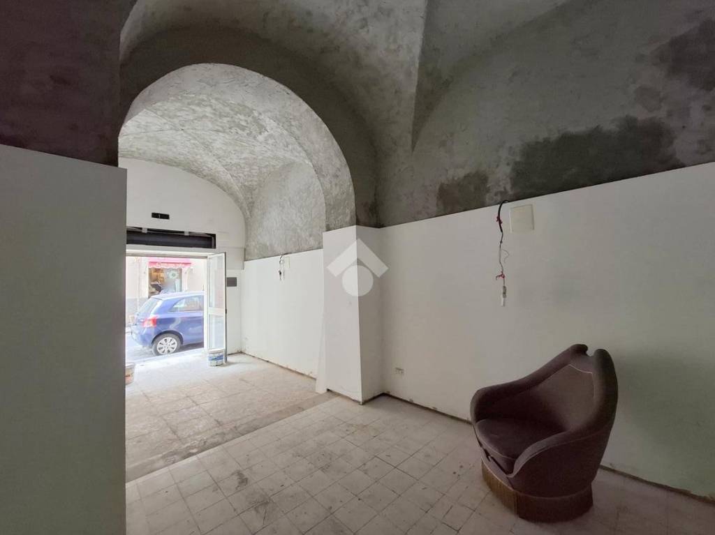 negozio in affitto a Catania in zona Centro Storico