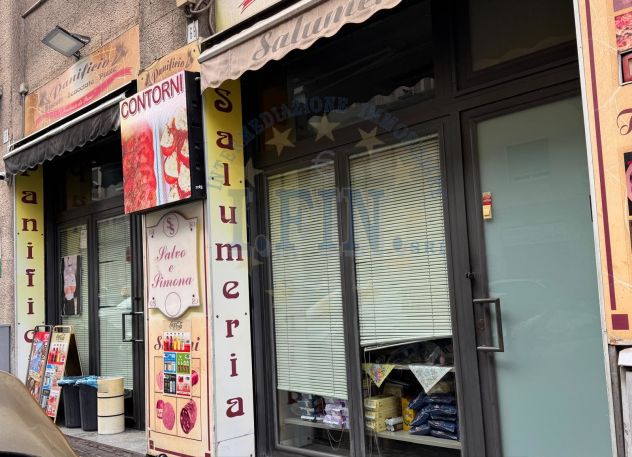 negozio in affitto a Catania