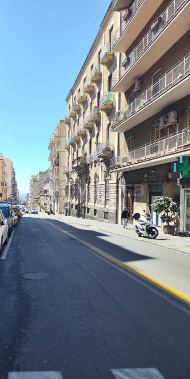 negozio in affitto a Catania in zona Centro Storico