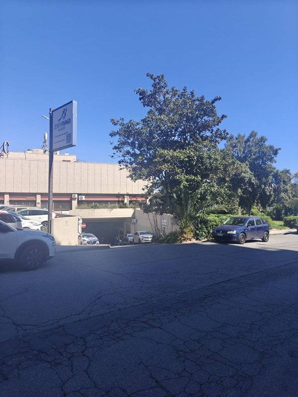 locale commerciale in affitto a Catania