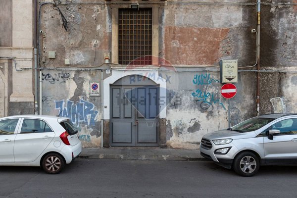 locale commerciale in affitto a Catania in zona Centro Storico