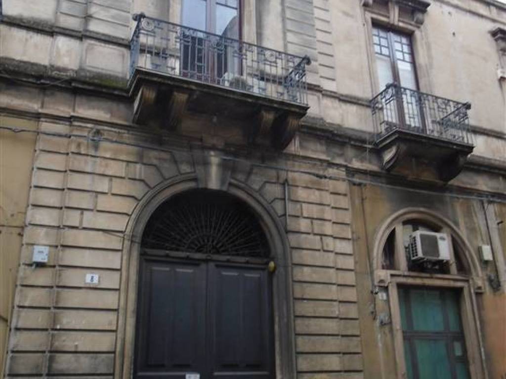 appartamento in affitto a Catania in zona Centro Storico