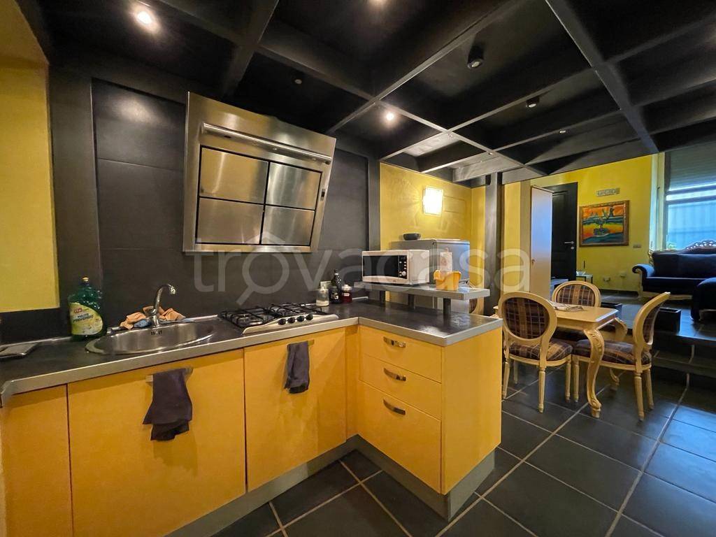 appartamento in affitto a Catania in zona Centro Storico