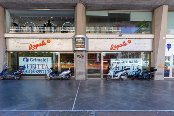 locale commerciale in affitto a Catania