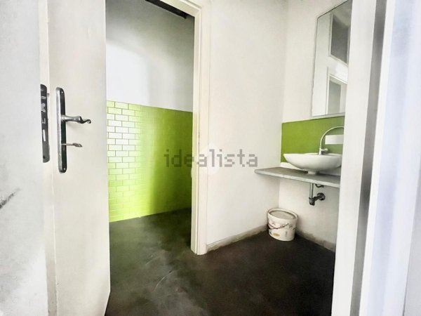 locale commerciale in affitto a Catania